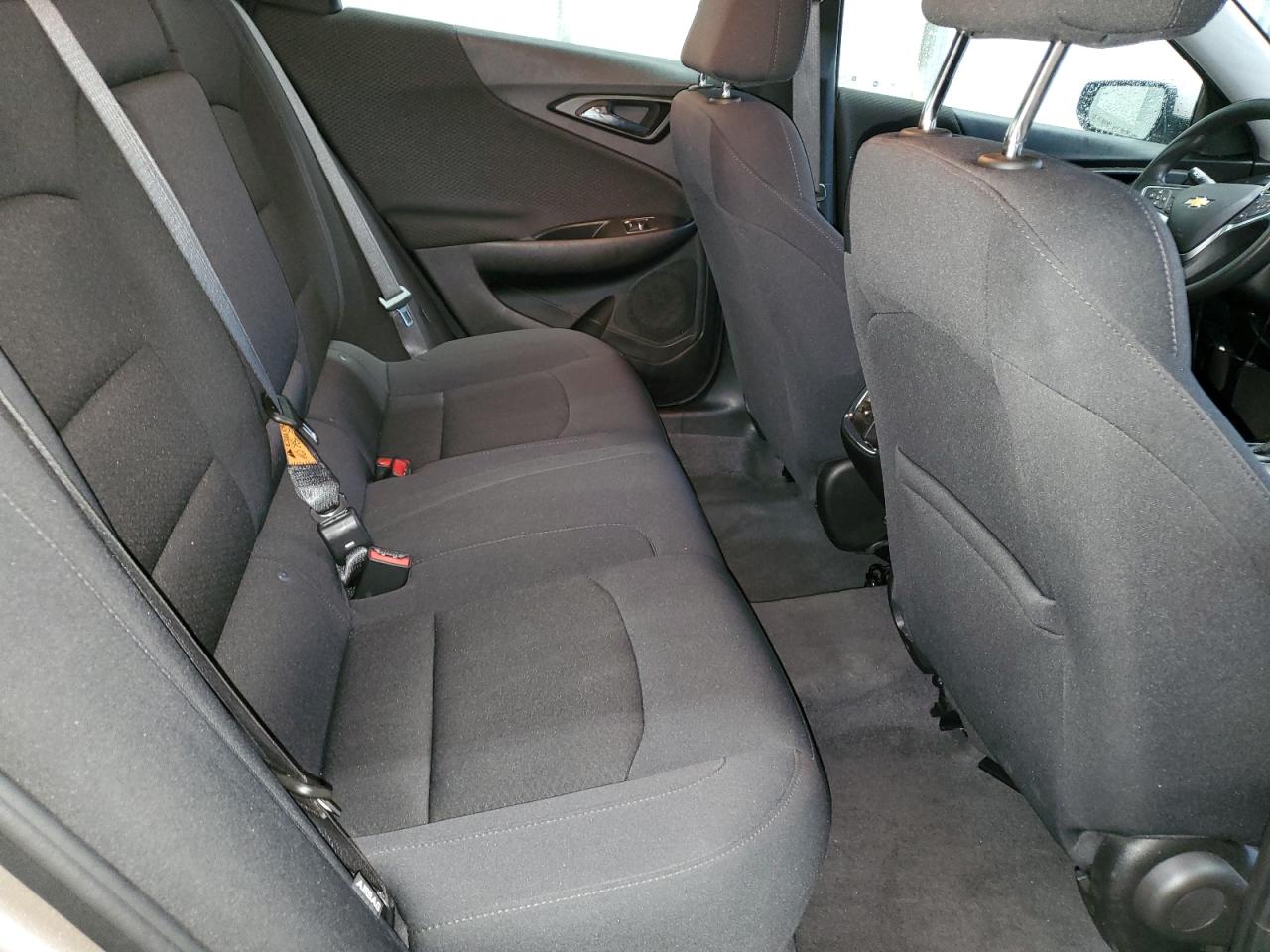 2023 Chevrolet Malibu - Image 10