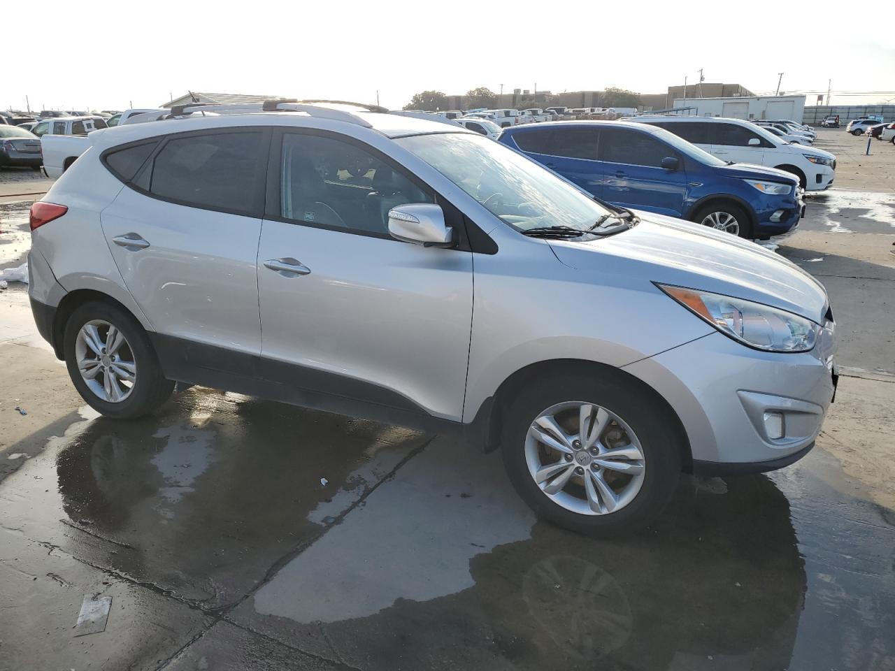 2013 Hyundai Tucson - Image 4