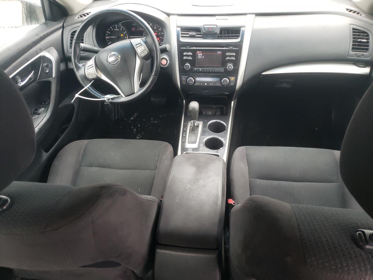 2014 Nissan Altima - Image 8