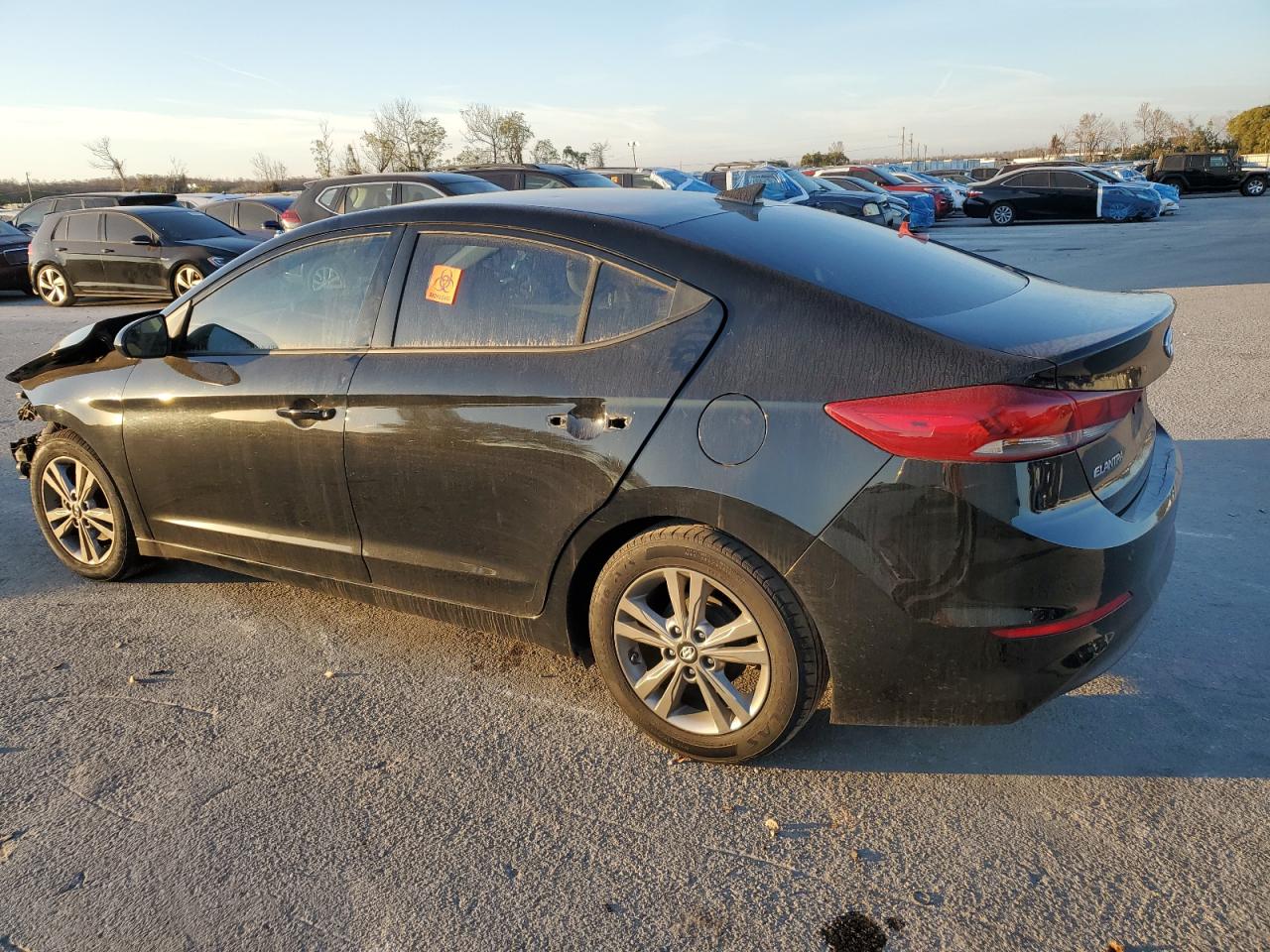 2017 Hyundai Elantra - Image 2