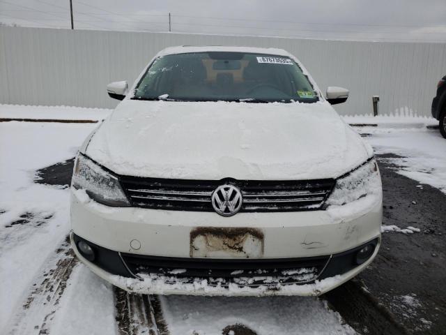  VOLKSWAGEN JETTA 2012 White