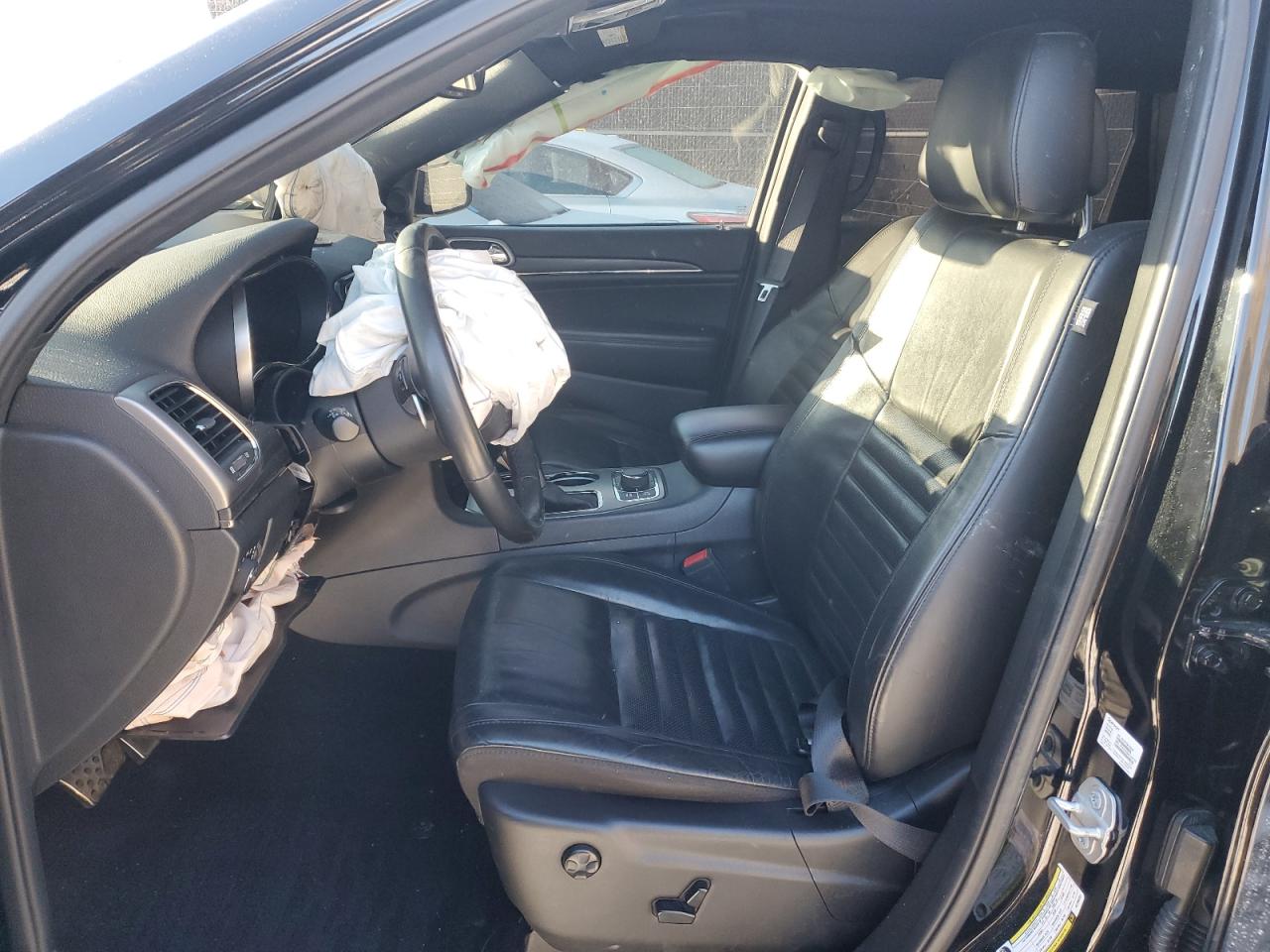 2019 Jeep Grand Cherokee - Image 7