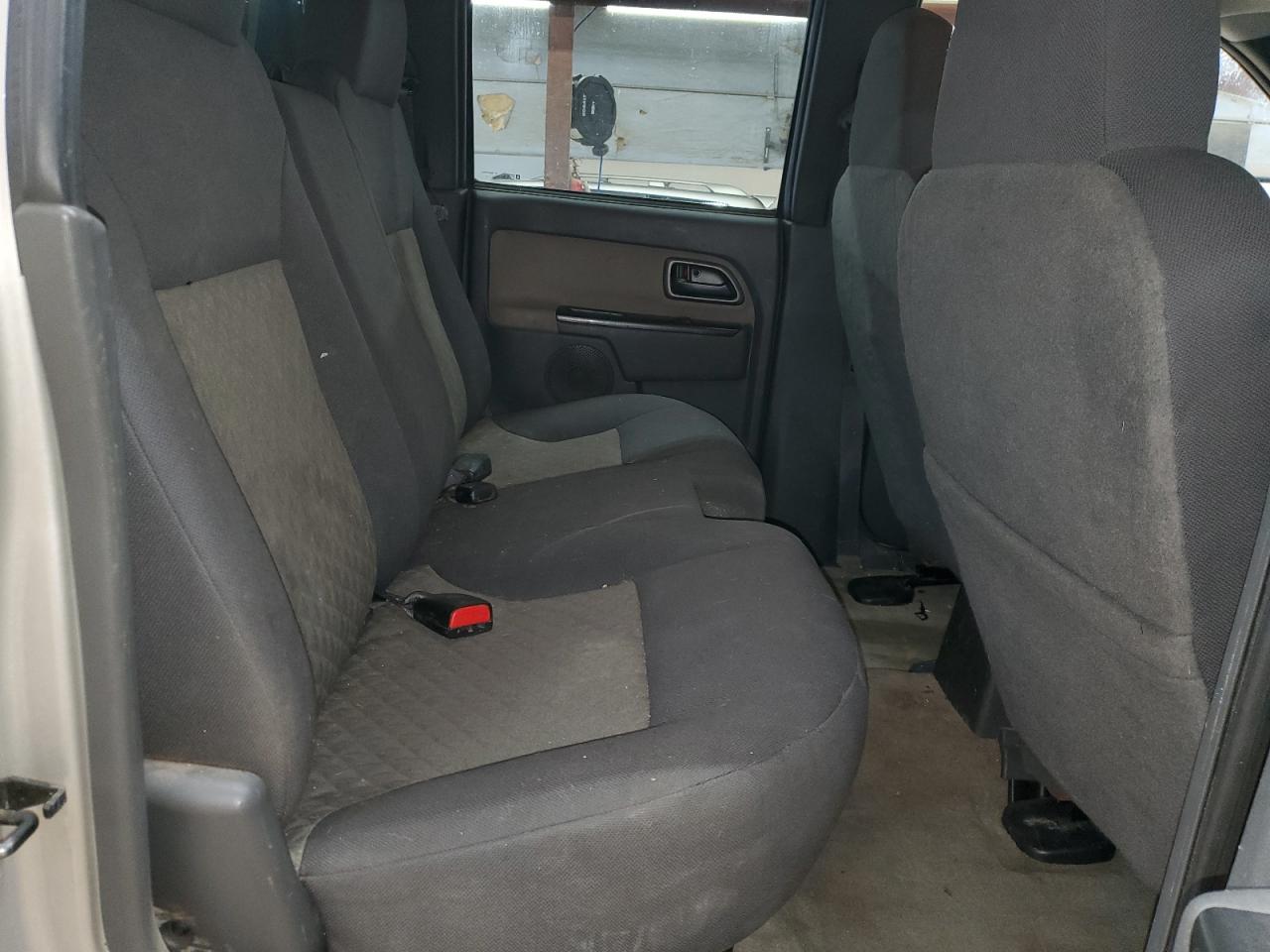 2005 GMC Canyon - Image 10