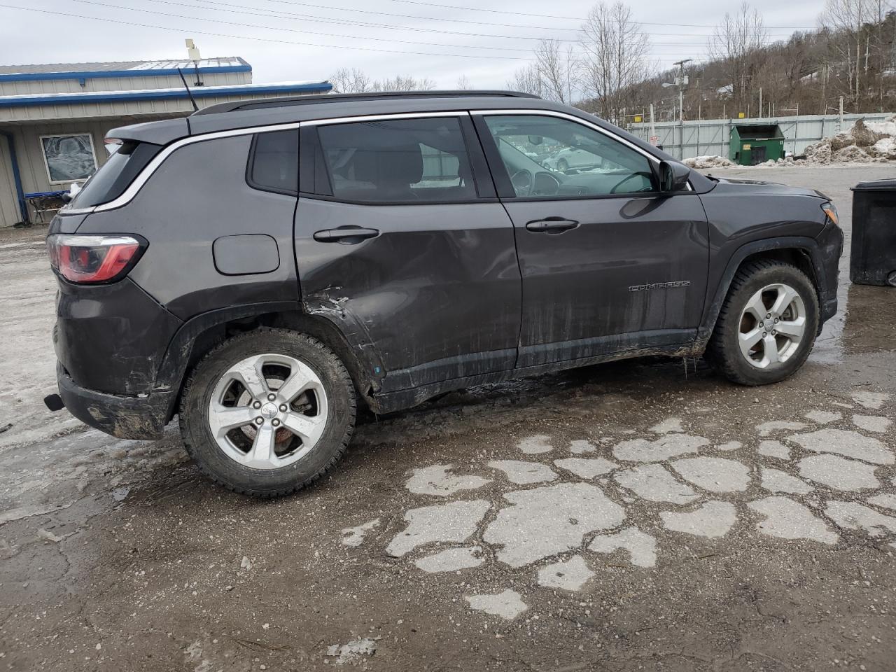 2020 Jeep Compass - Image 3
