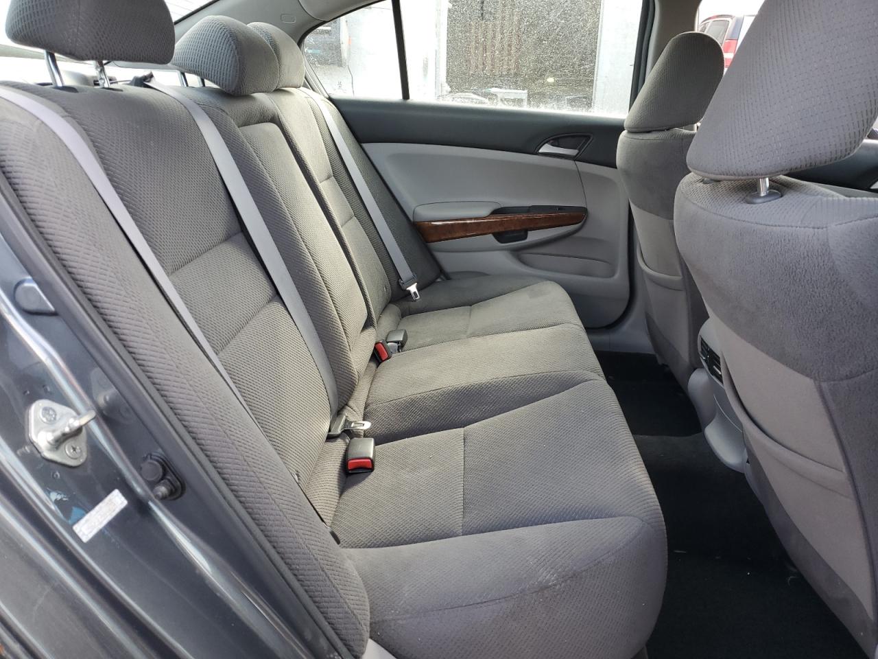 2011 Honda Accord - Image 10