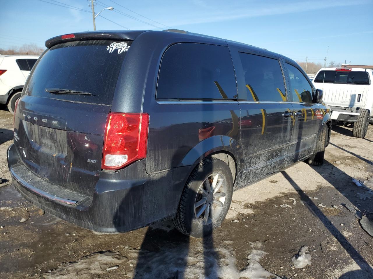 2014 Dodge Caravan - Image 3