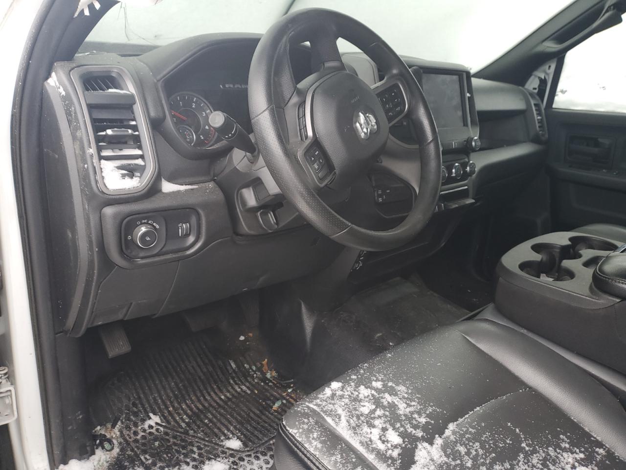 2022 RAM 3500 - Image 8