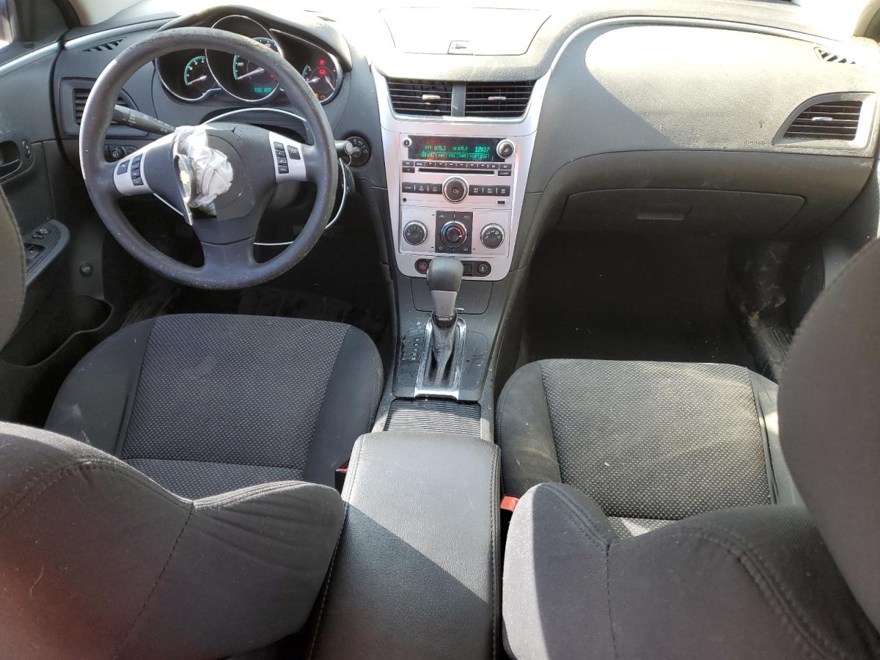 2012 Chevrolet Malibu - Image 8