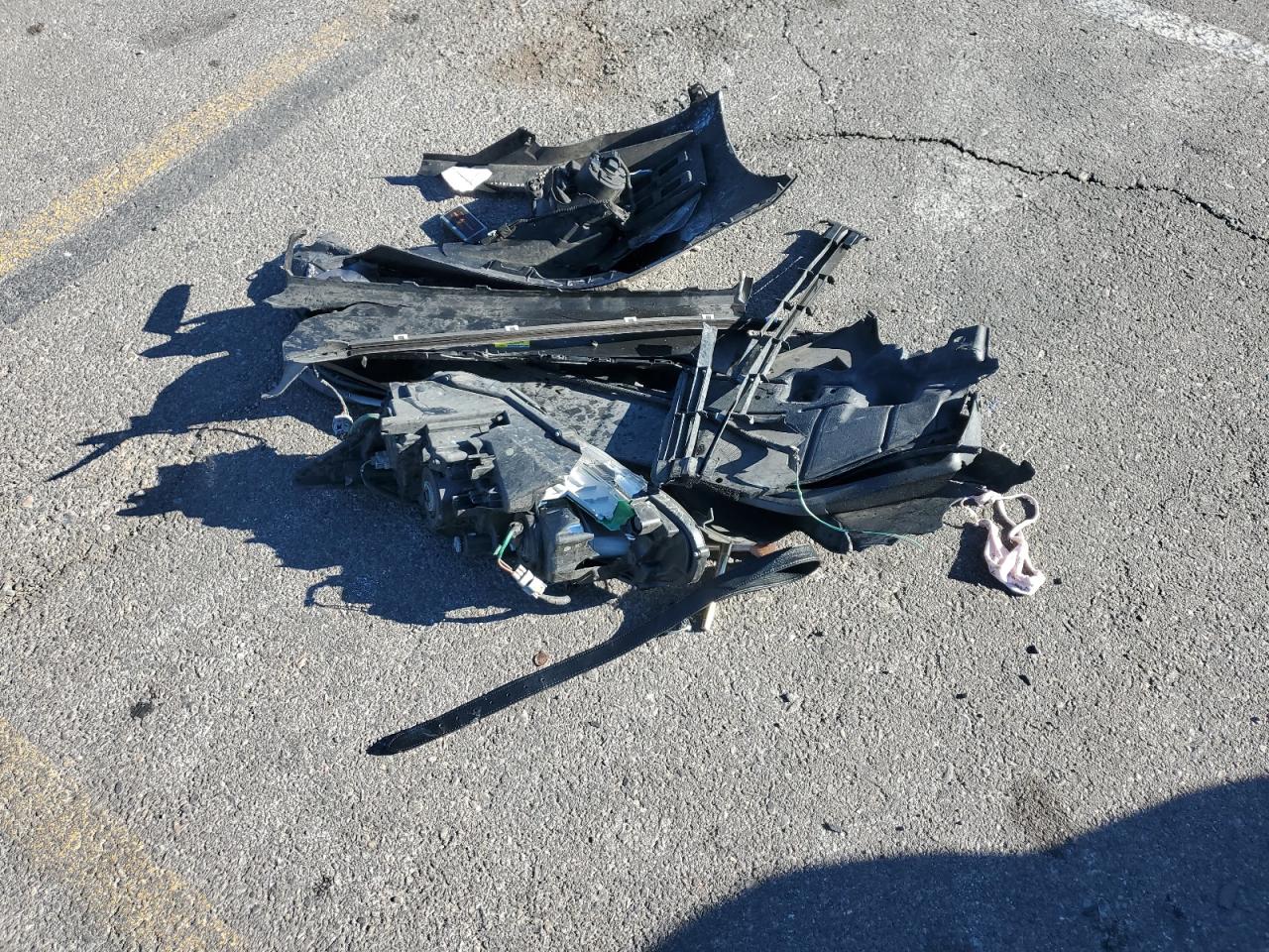 2012 Lexus CT - Image 14