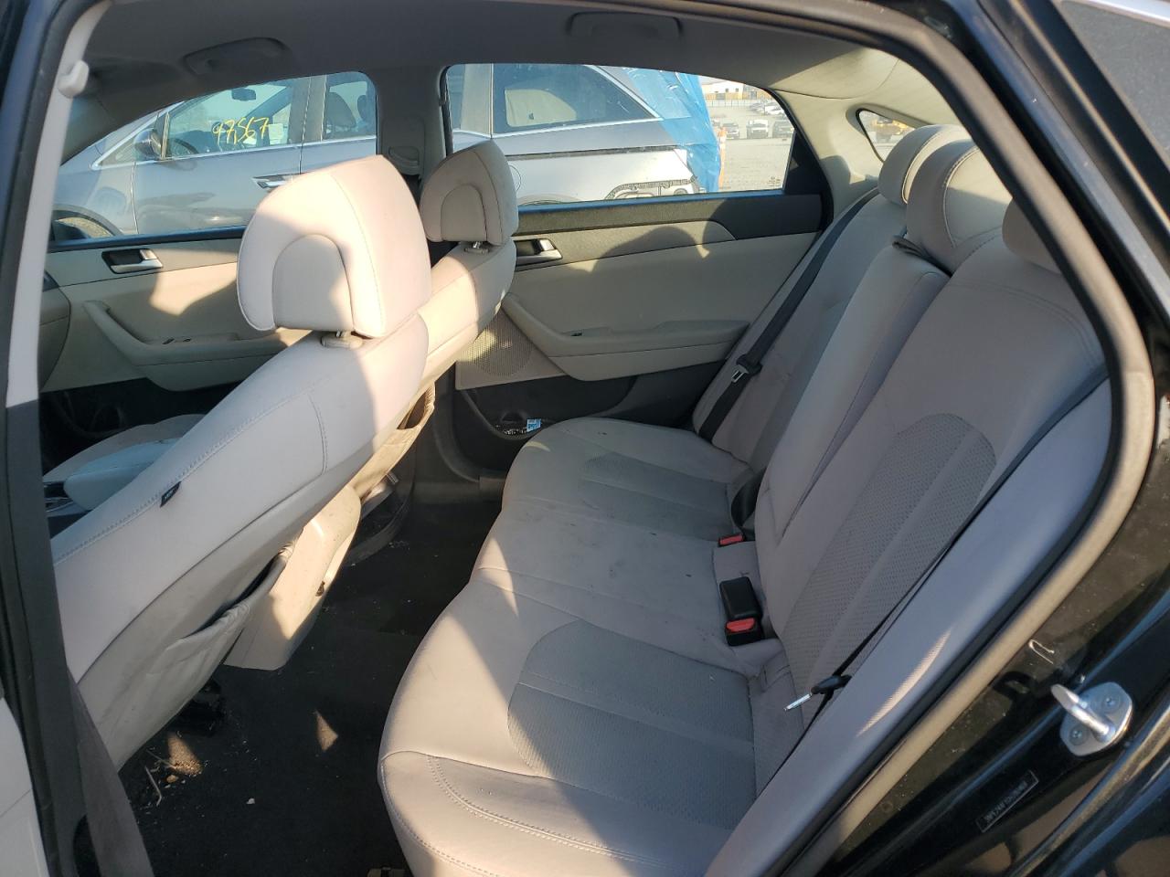 2016 Hyundai Sonata - Image 10
