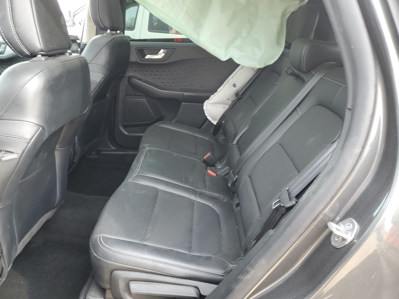 2020 Ford Escape - Image 10
