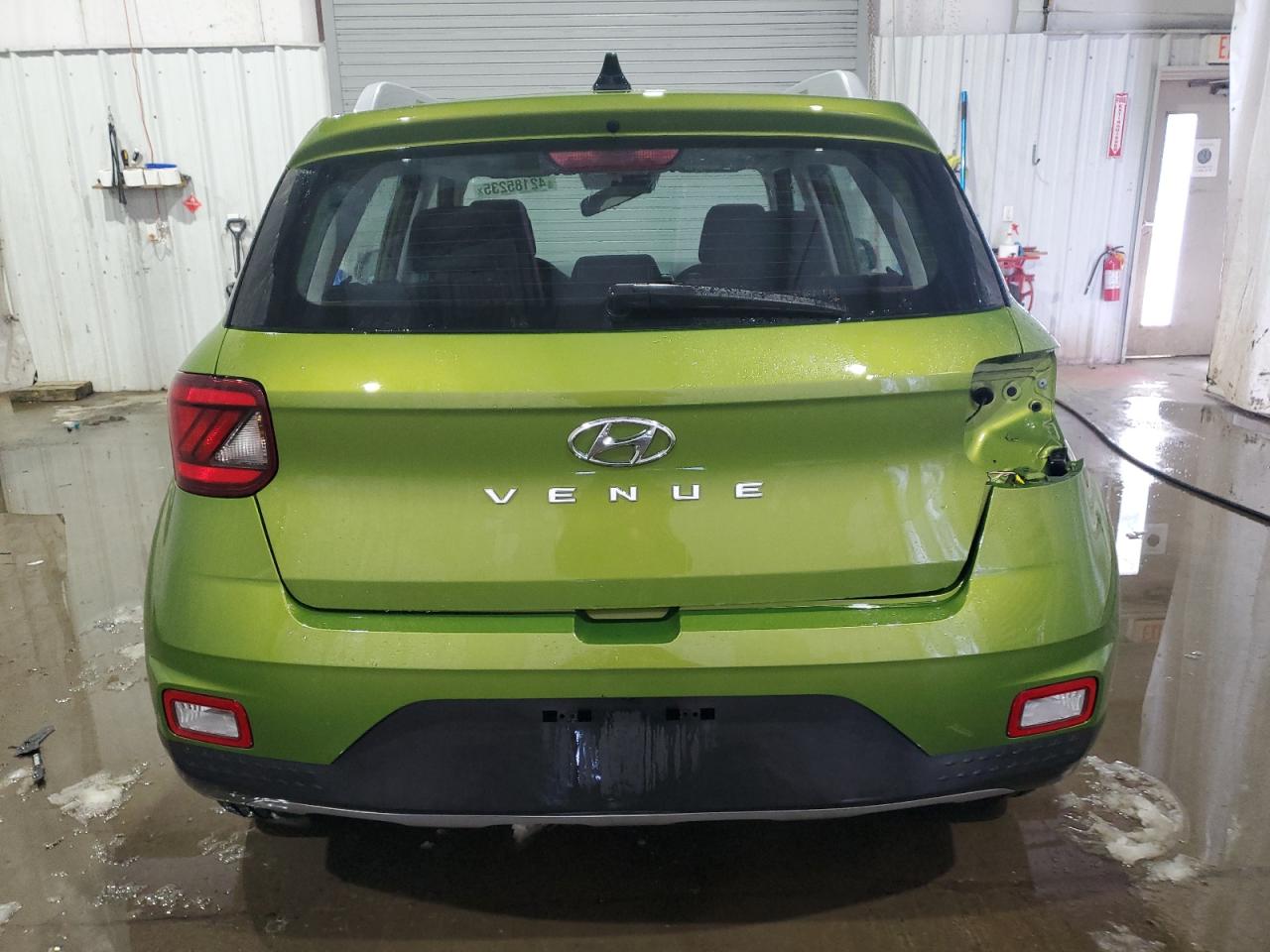 2022 Hyundai Venue - Image 6