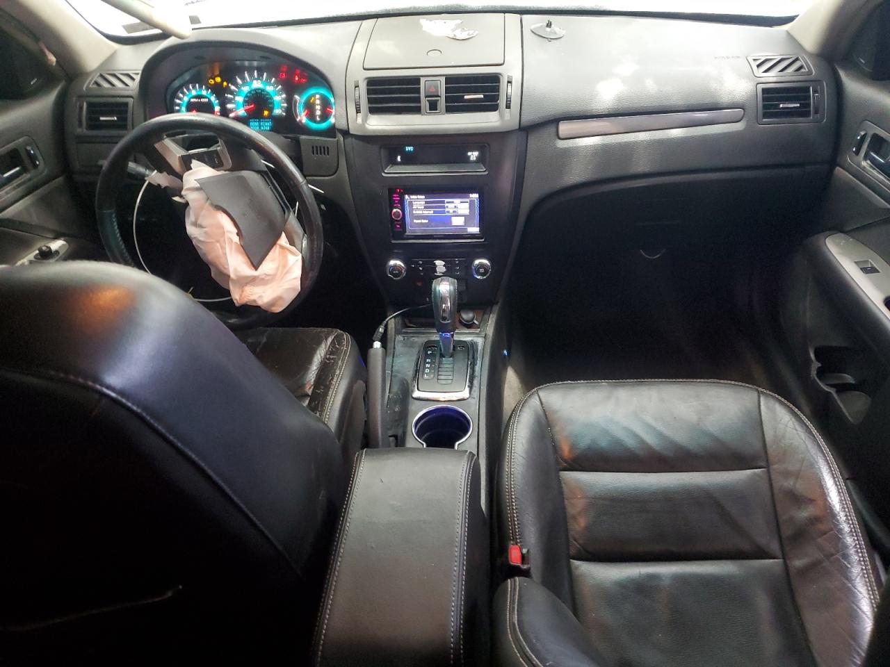 2010 Ford Fusion - Image 8