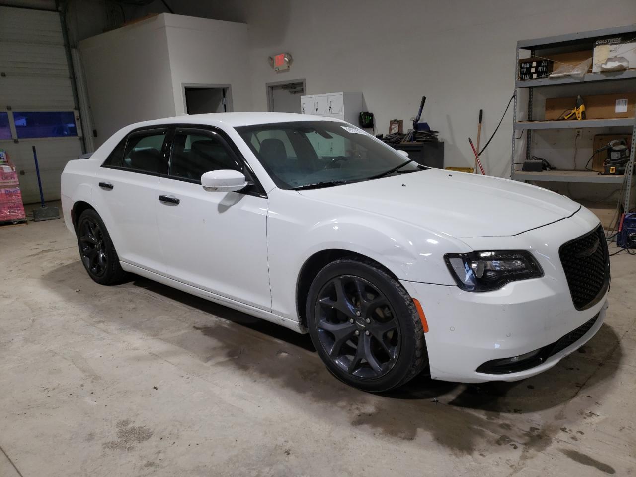 2021 Chrysler 300 - Image 4