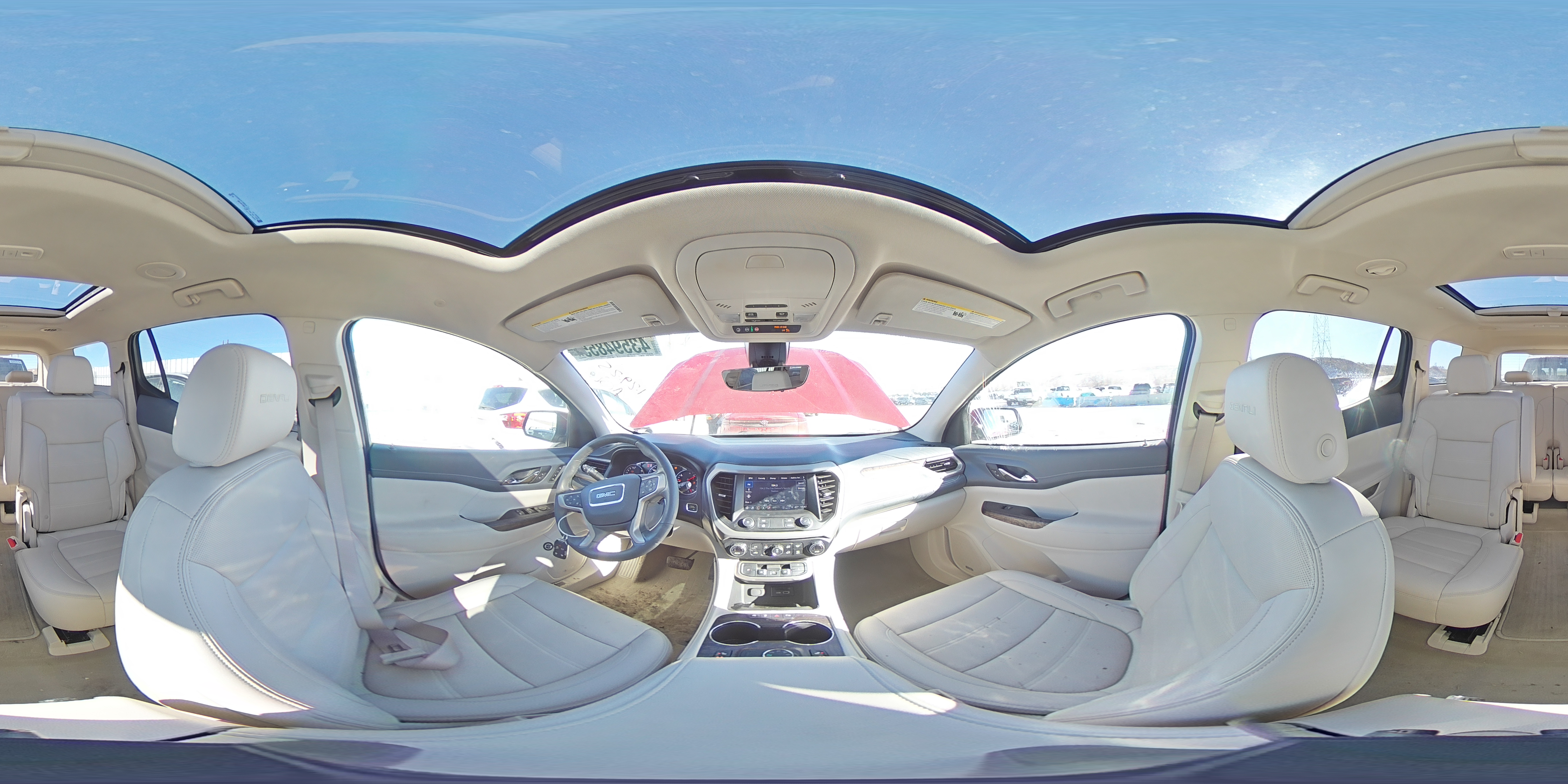 2022 GMC Acadia - Image 14