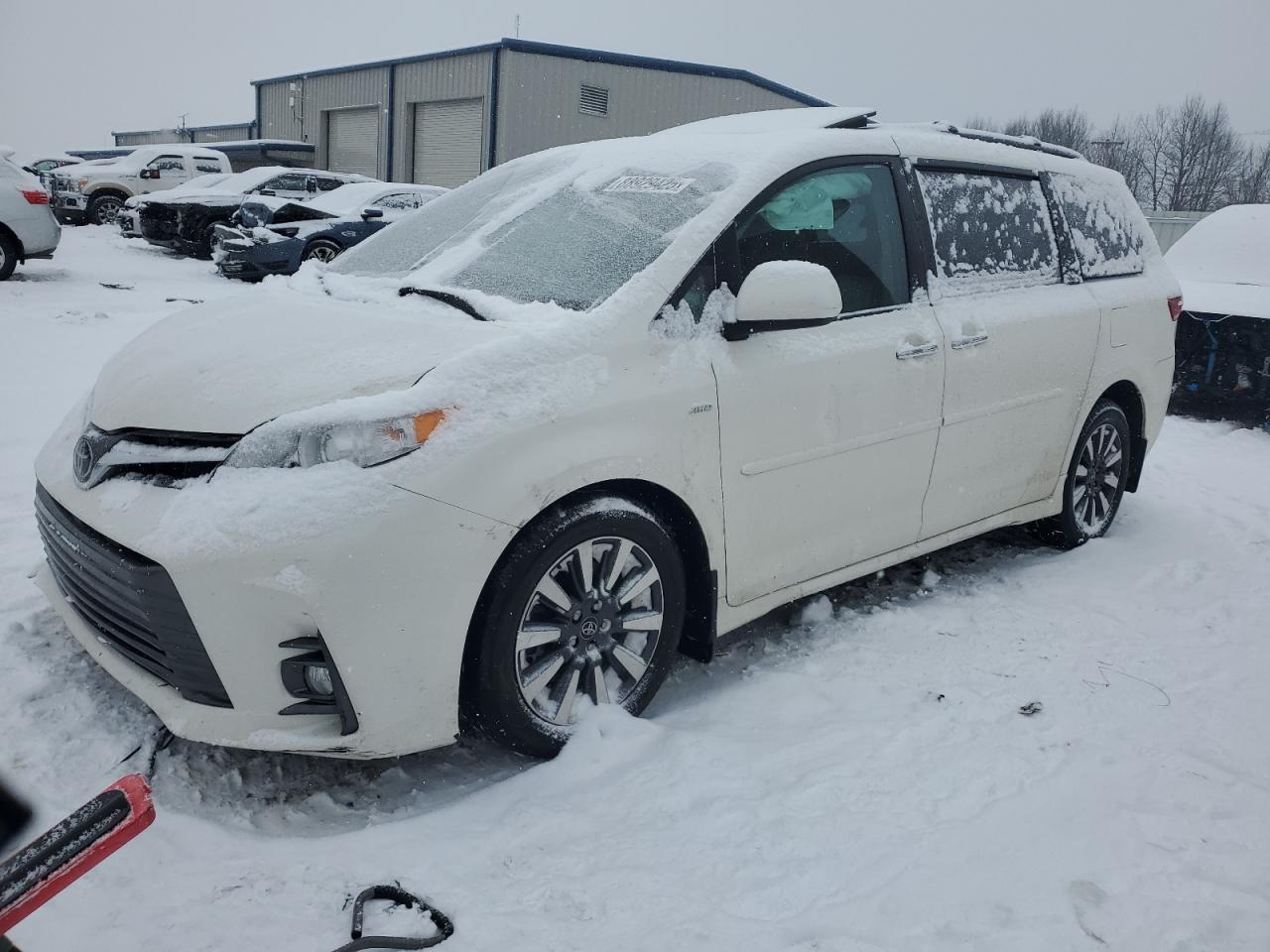 2018 Toyota Sienna - Image 1