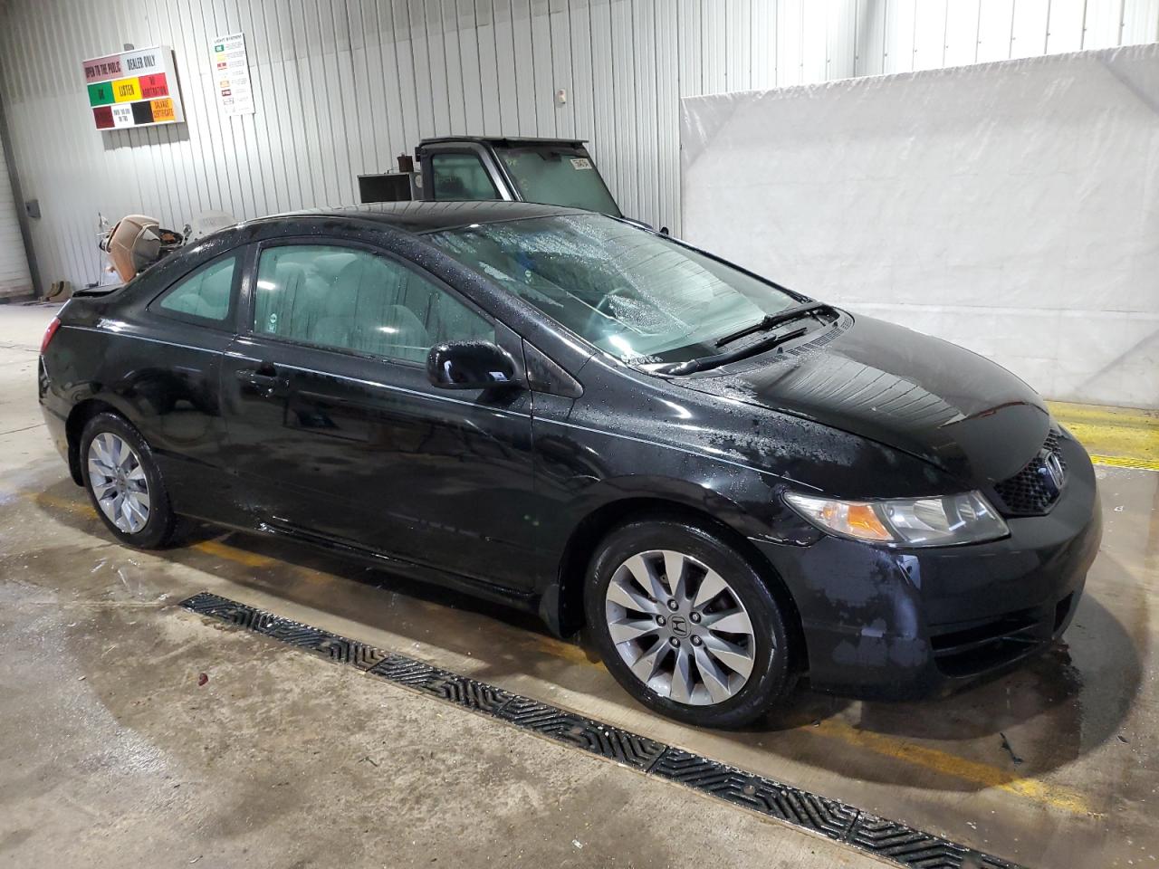 2010 Honda Civic - Image 4