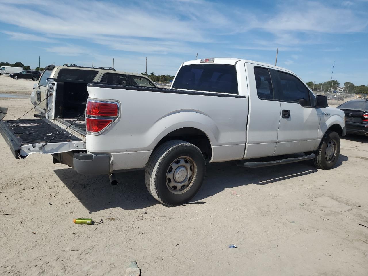 2013 Ford F-150 - Image 3