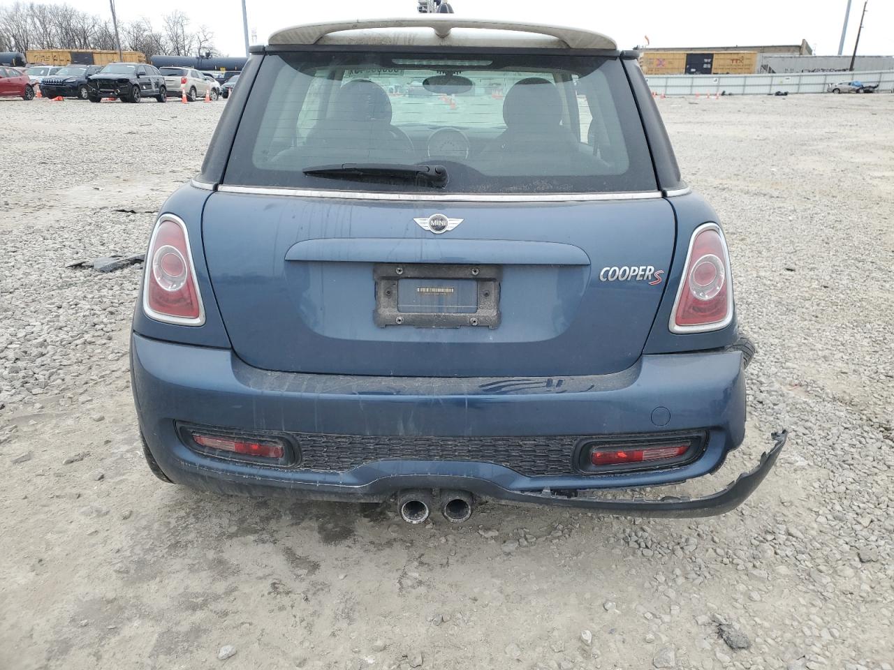 2011 MINI Cooper - Image 6