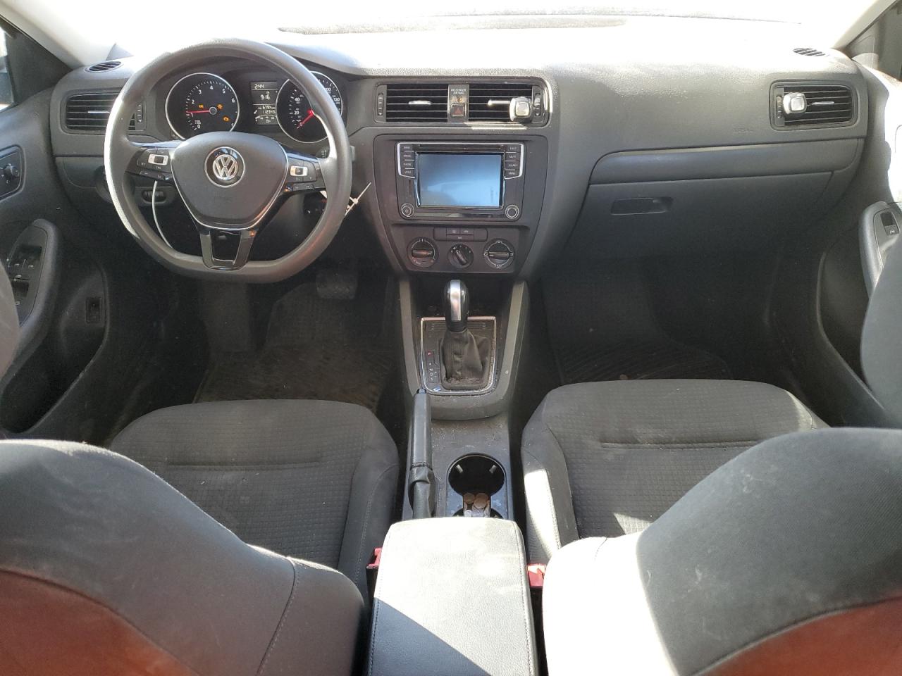 2016 Volkswagen Jetta - Image 8
