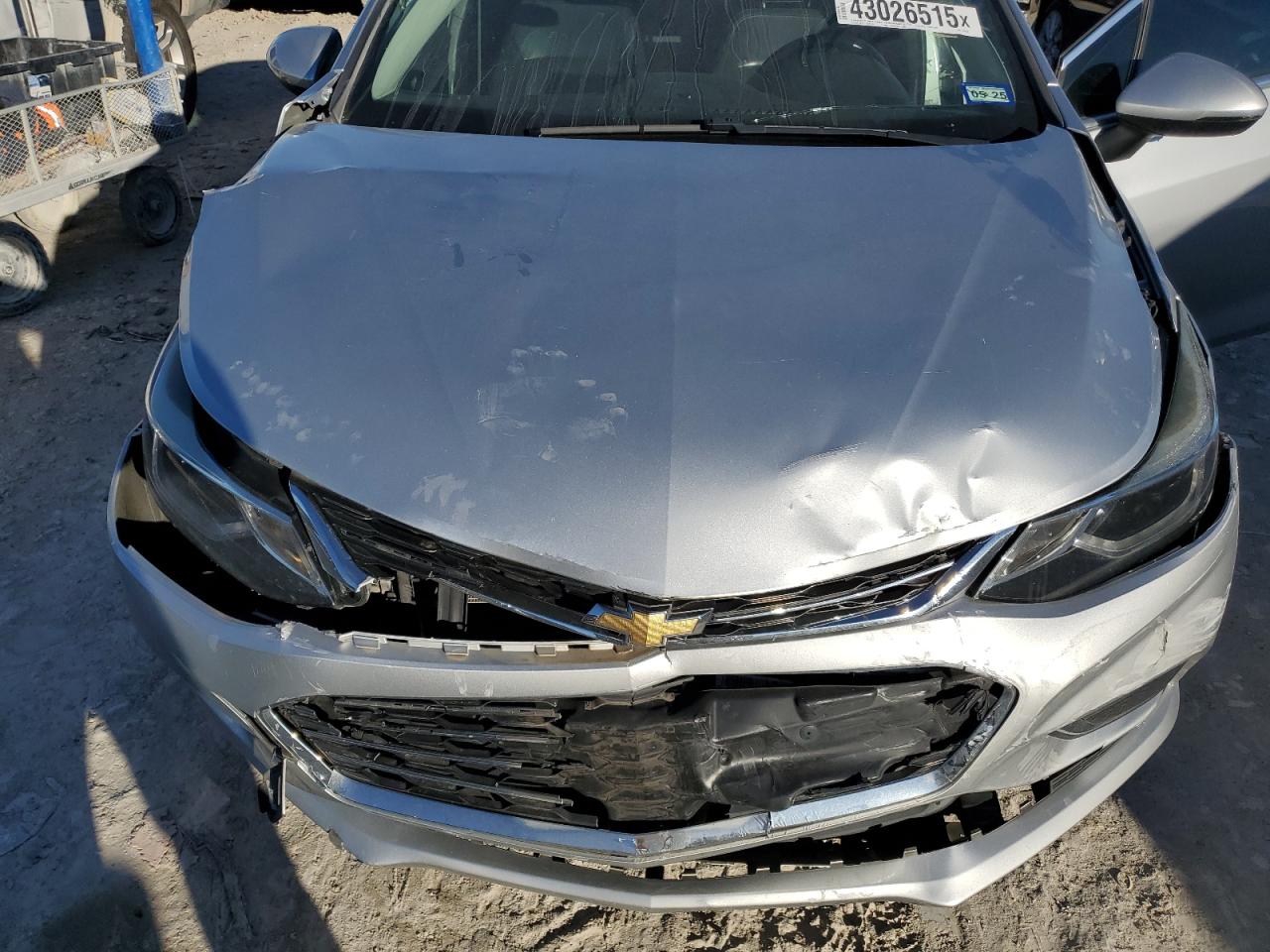 2018 Chevrolet Cruze - Image 11