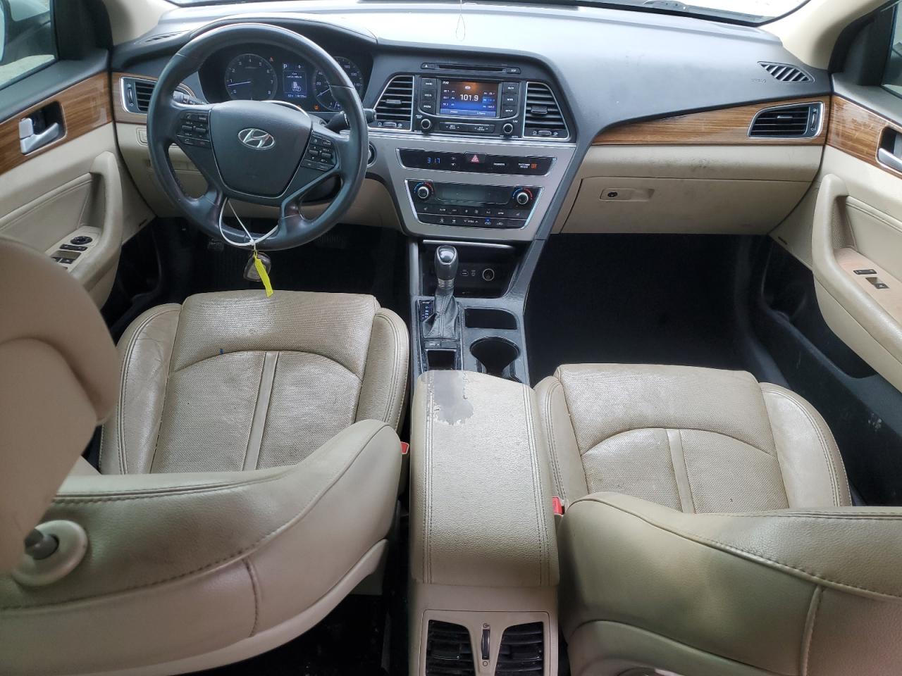 2015 Hyundai Sonata - Image 8