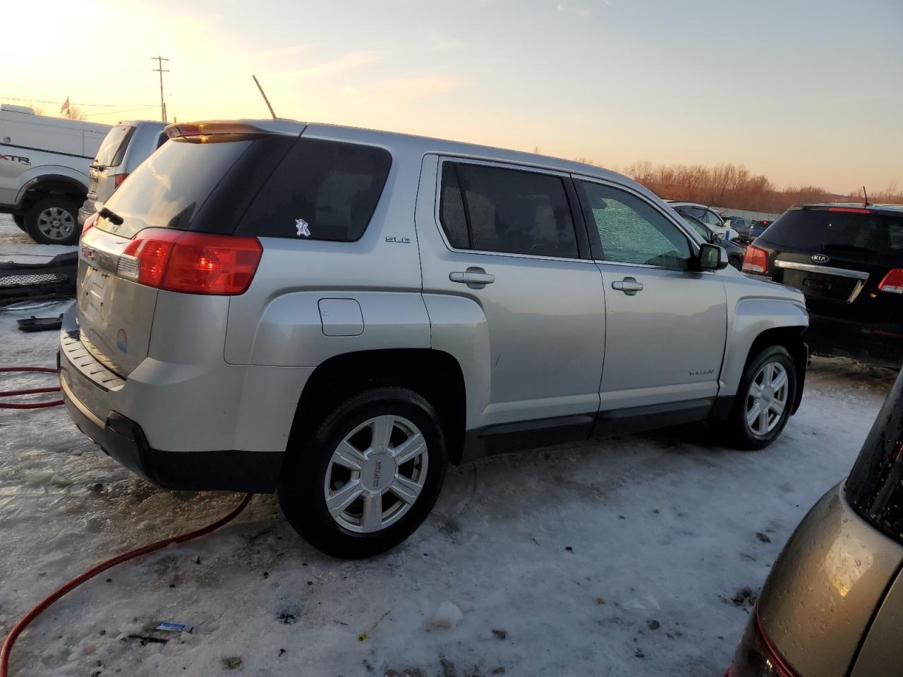 2015 GMC Terrain - Image 3