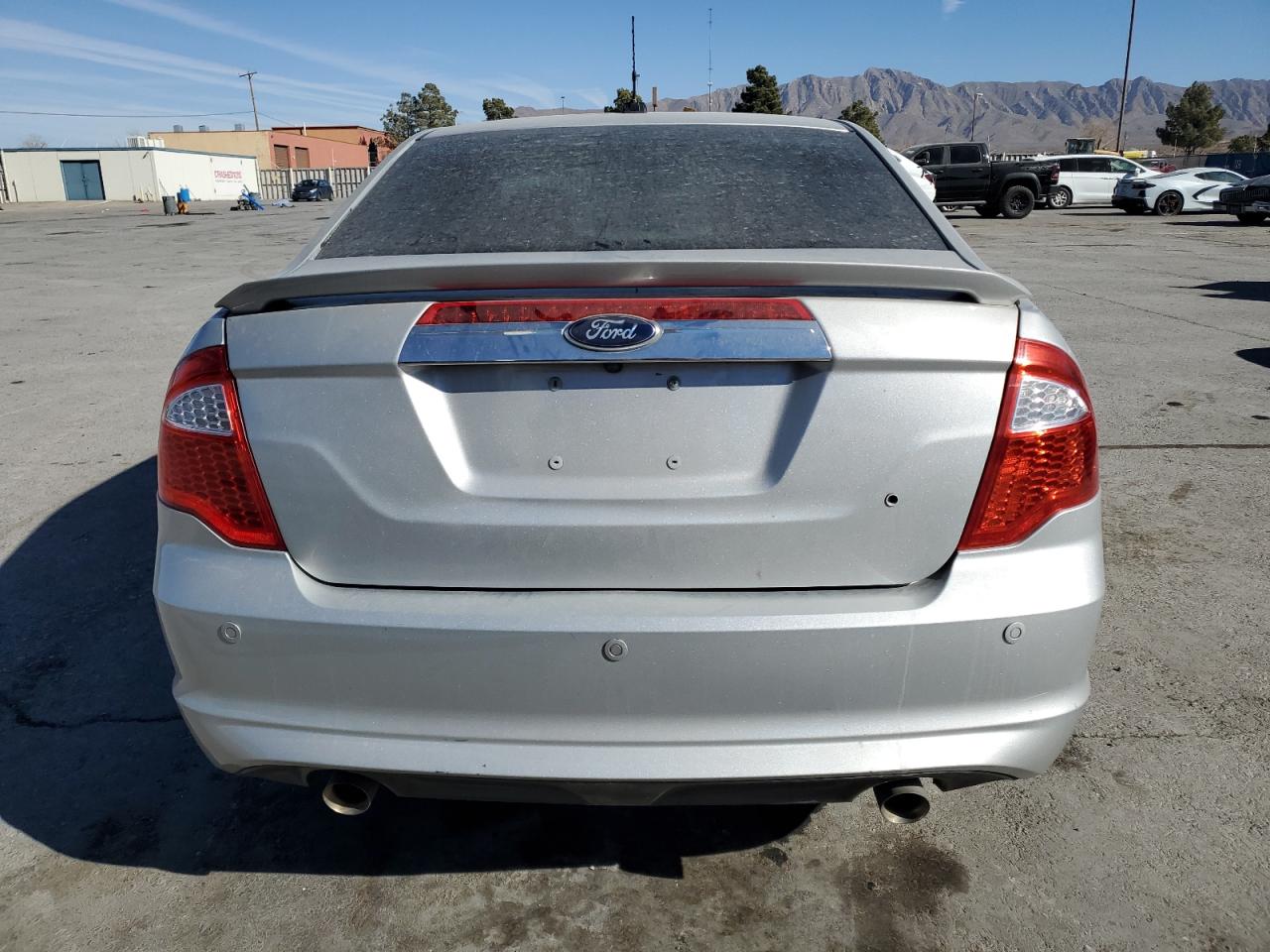 2010 Ford Fusion - Image 6