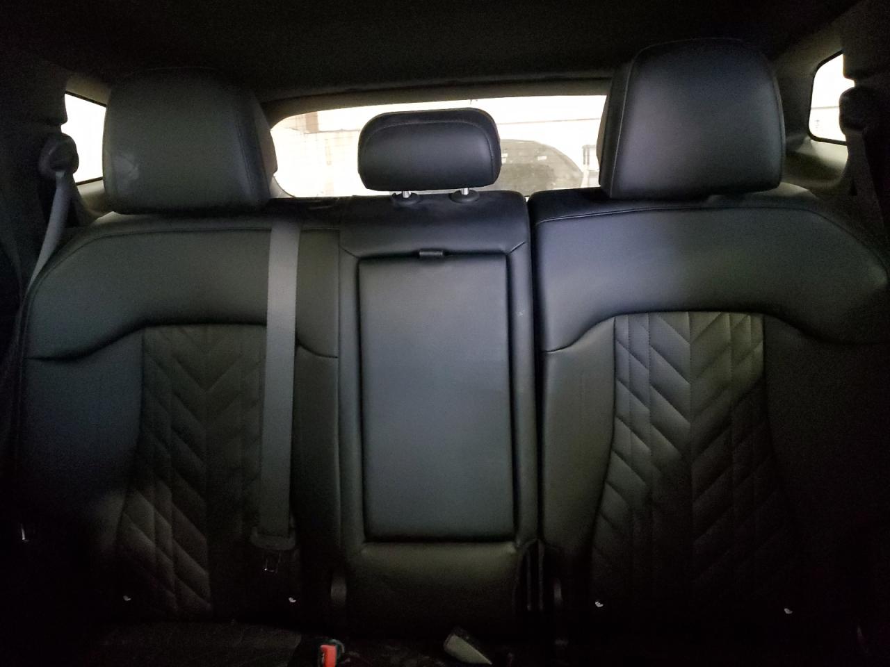 2023 Kia Sportage - Image 10