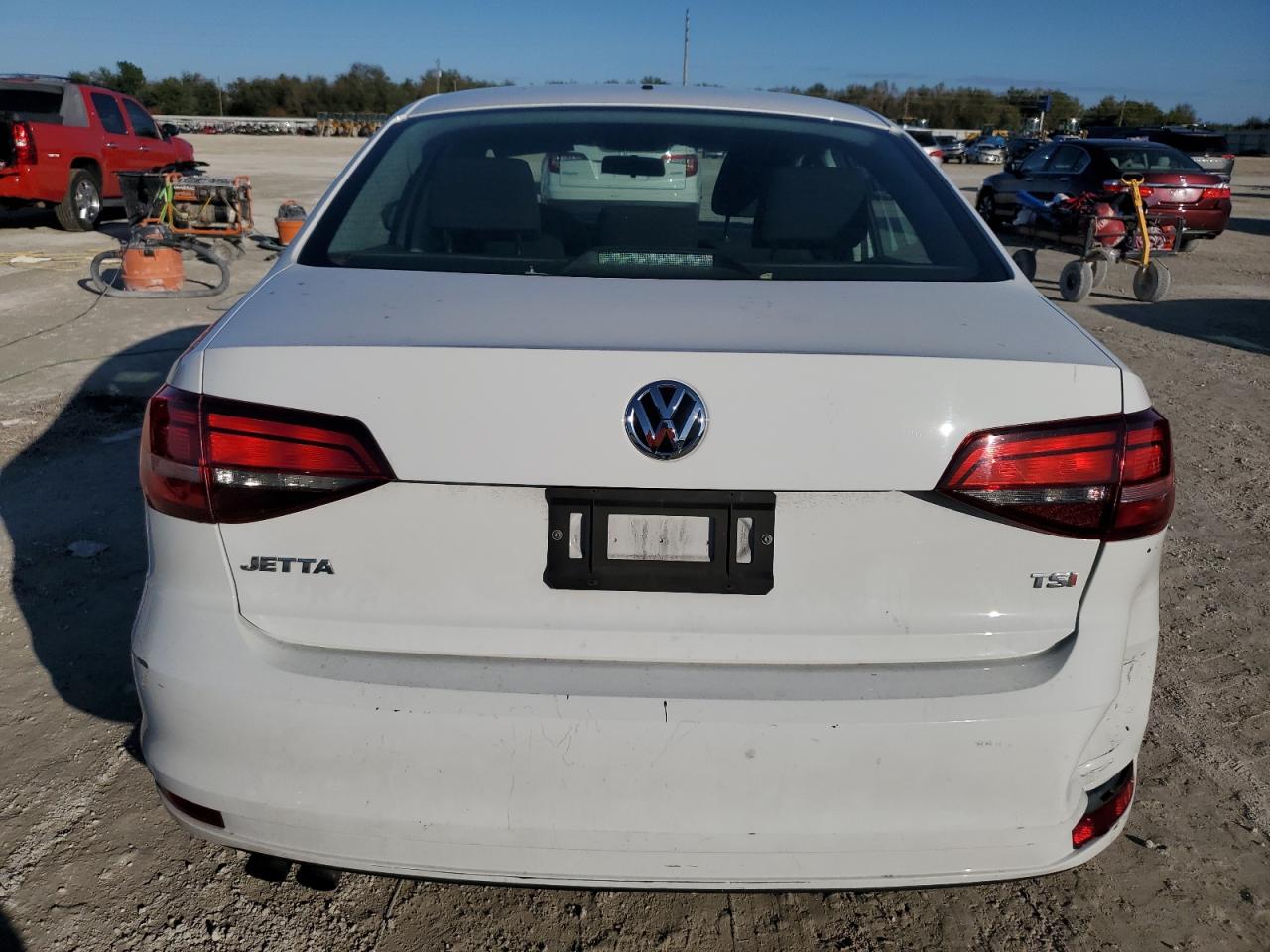 2016 Volkswagen Jetta - Image 6