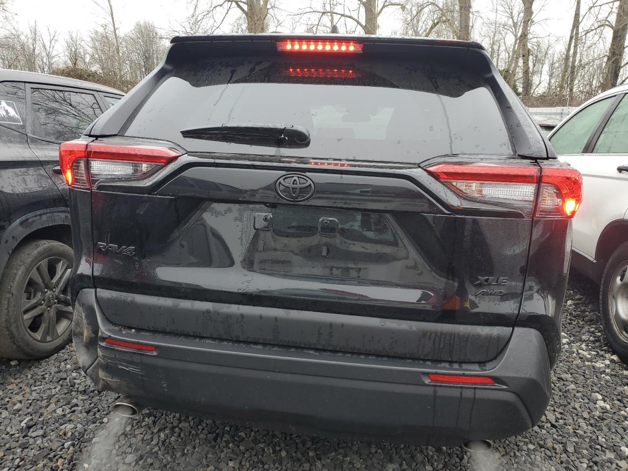 2024 Toyota RAV 4 - Image 6
