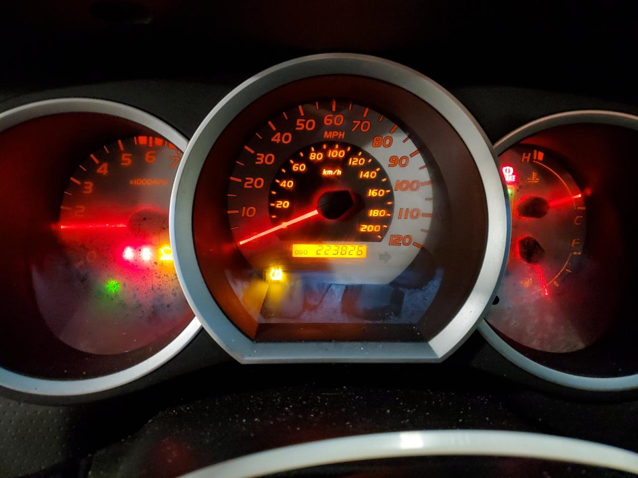 2007 Toyota Tacoma - Image 9