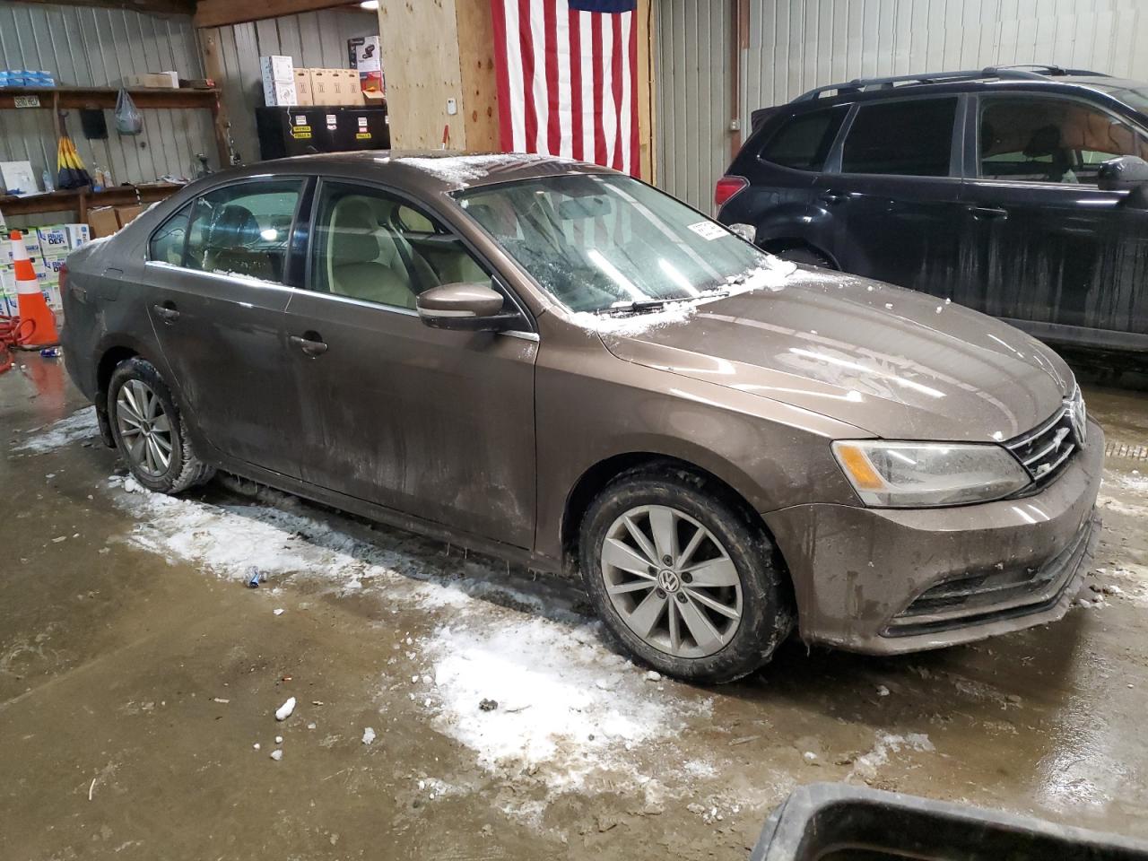 2015 Volkswagen Jetta - Image 4