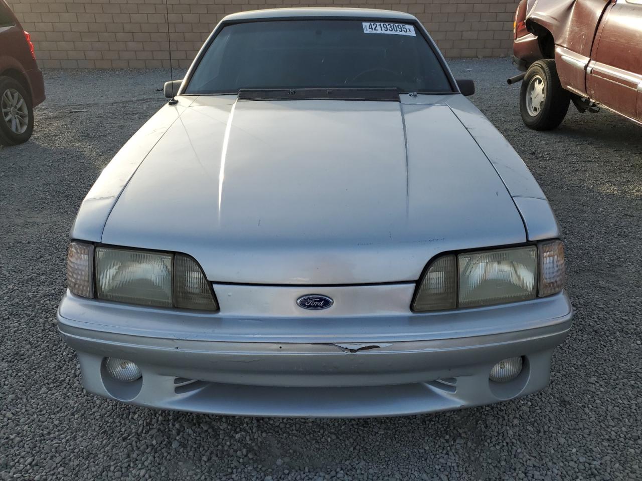 1993 Ford Mustang - Image 5