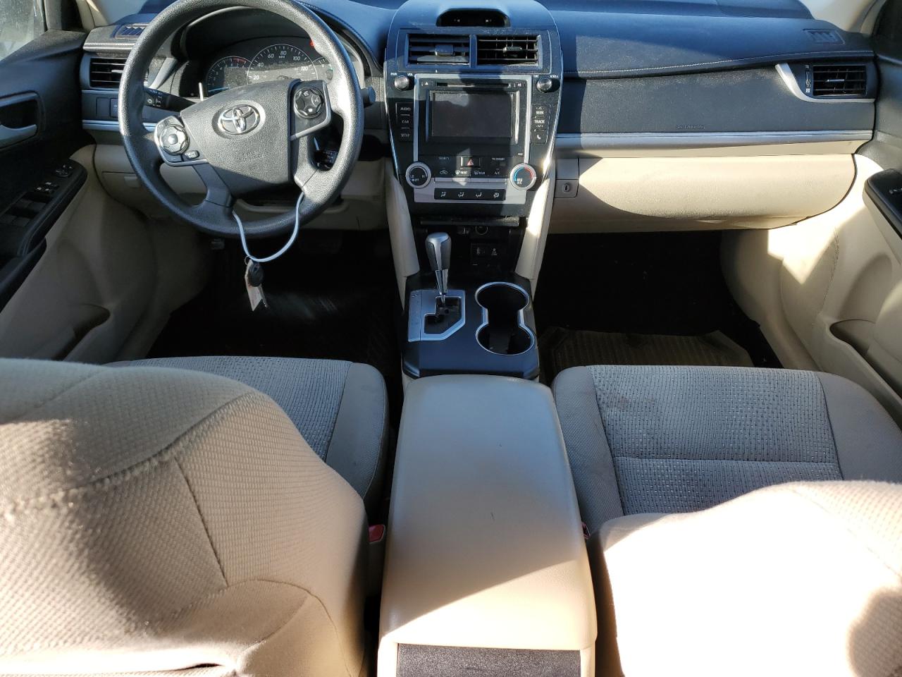 2014 Toyota Camry - Image 8