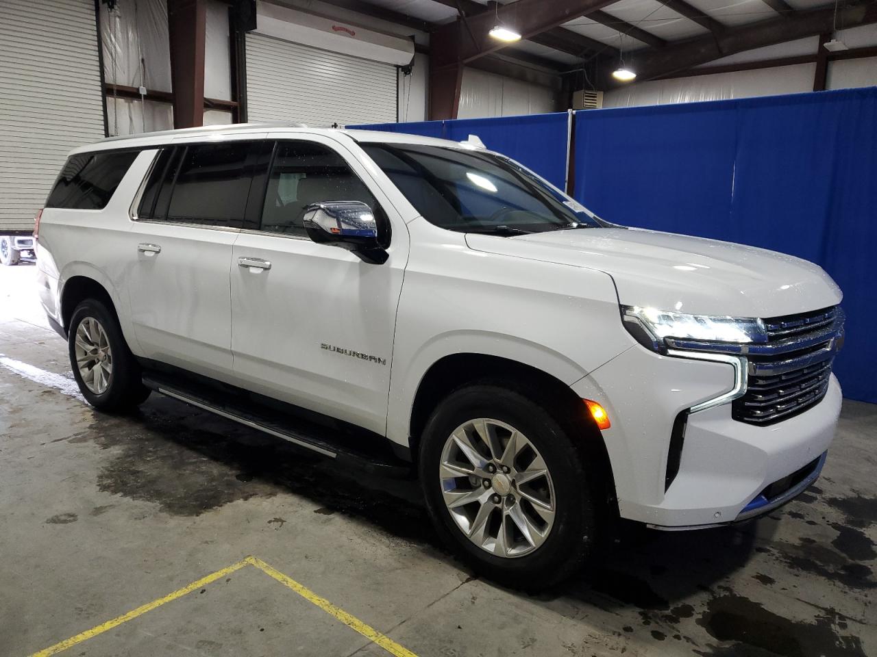 2023 Chevrolet Suburban - Image 4