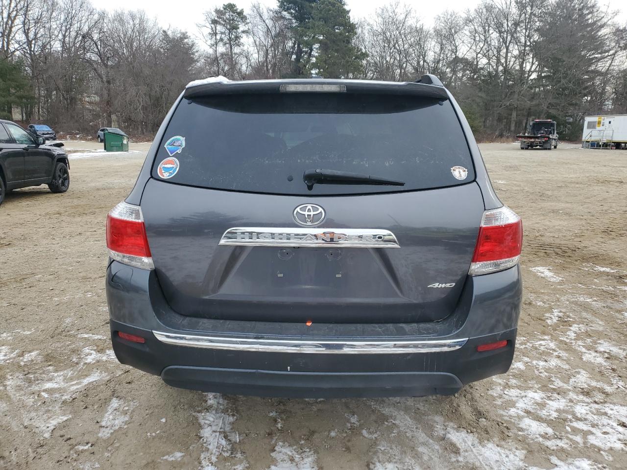 2012 Toyota Highlander - Image 6