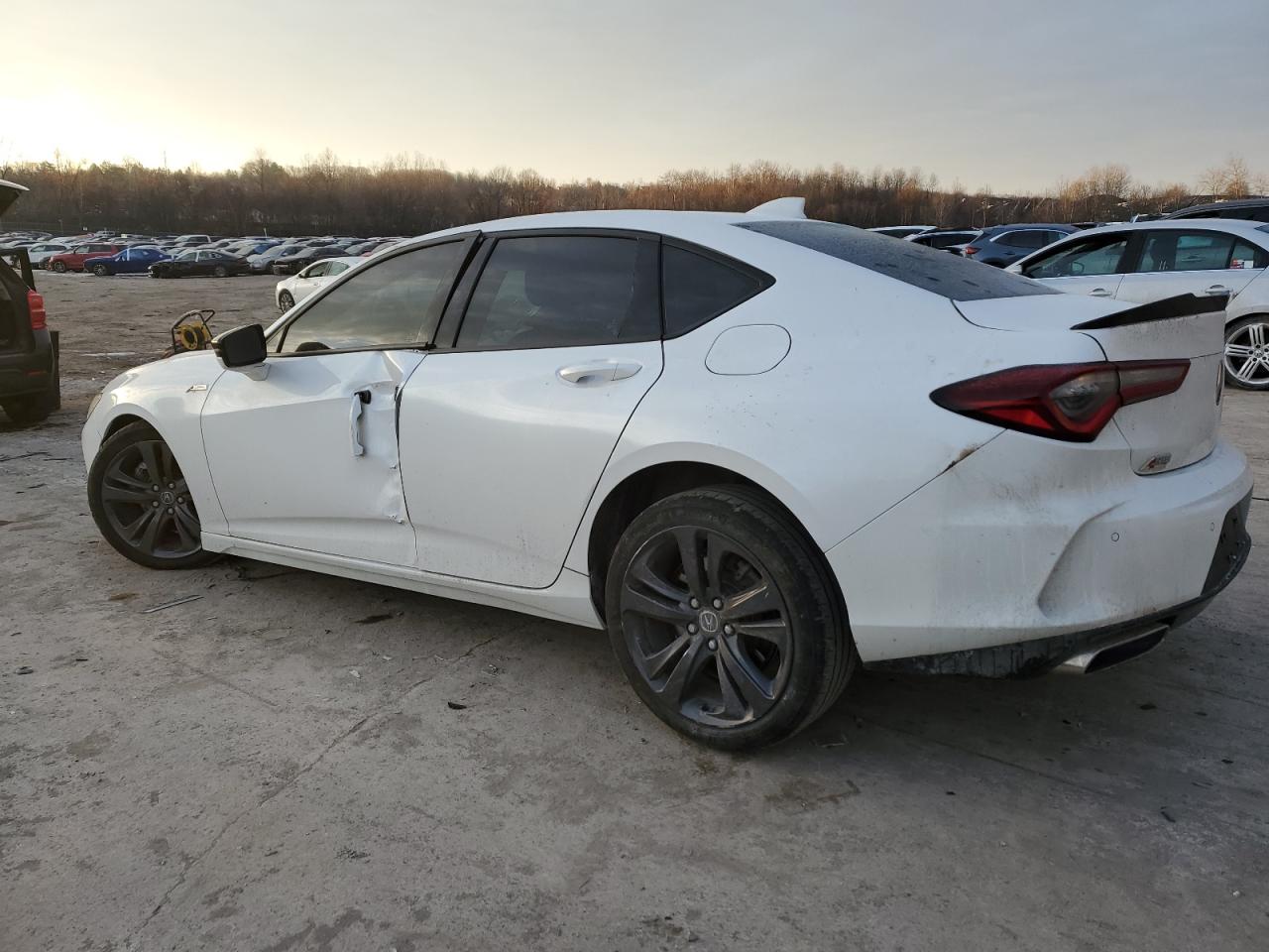 2022 Acura TLX - Image 2