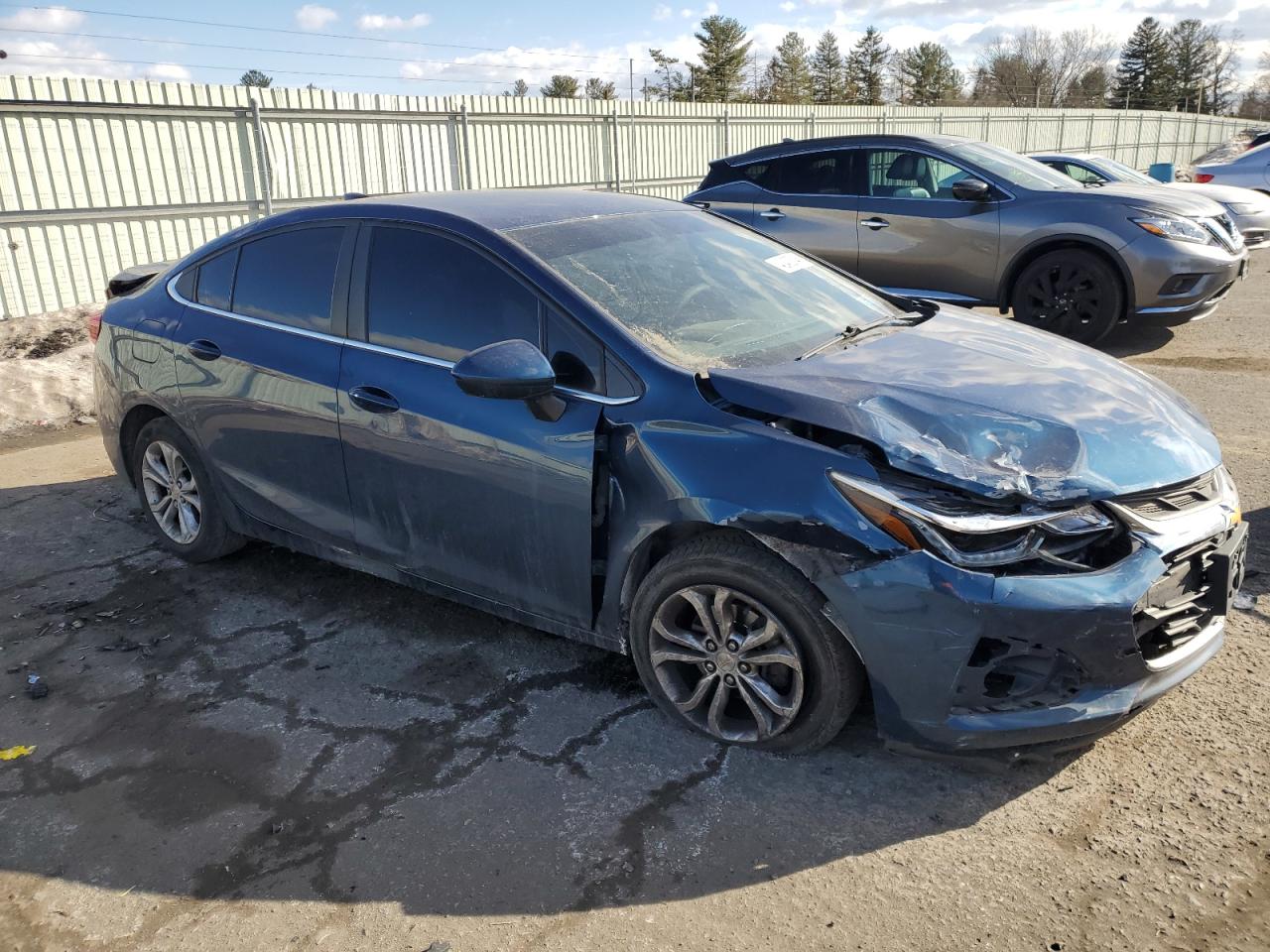 2019 Chevrolet Cruze - Image 4