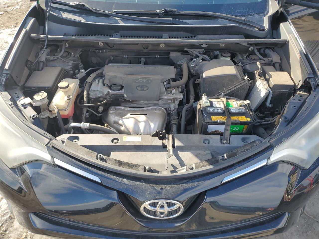 2016 Toyota RAV 4 - Image 12