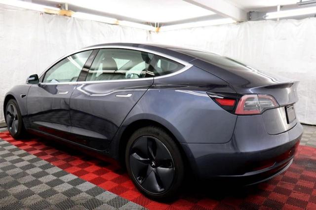  TESLA MODEL 3 2020 Сірий