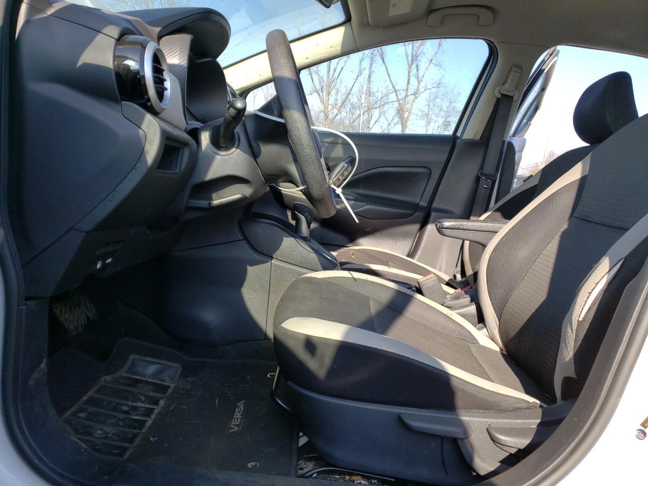 2020 Nissan Versa - Image 7