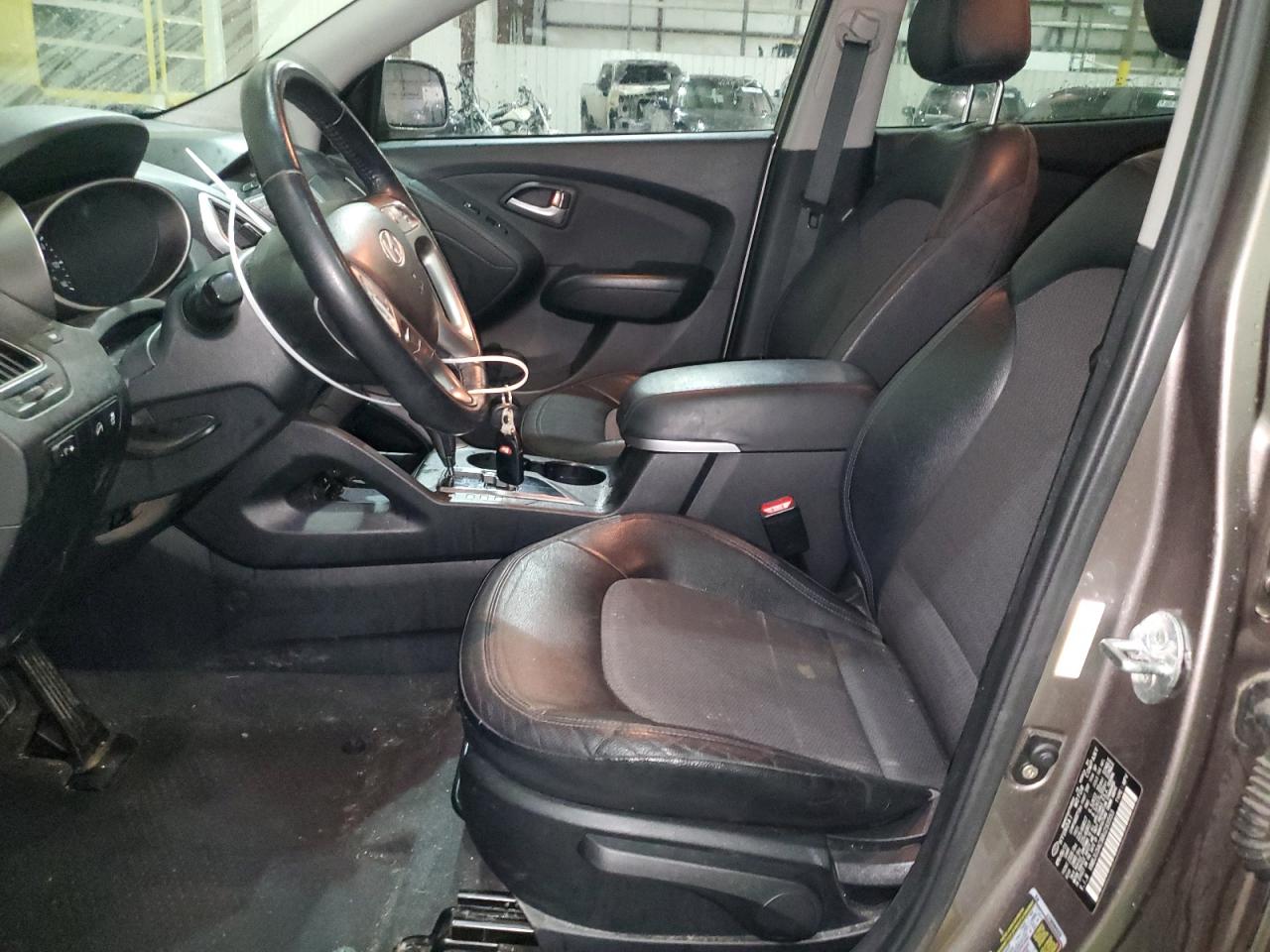 2011 Hyundai Tucson - Image 7