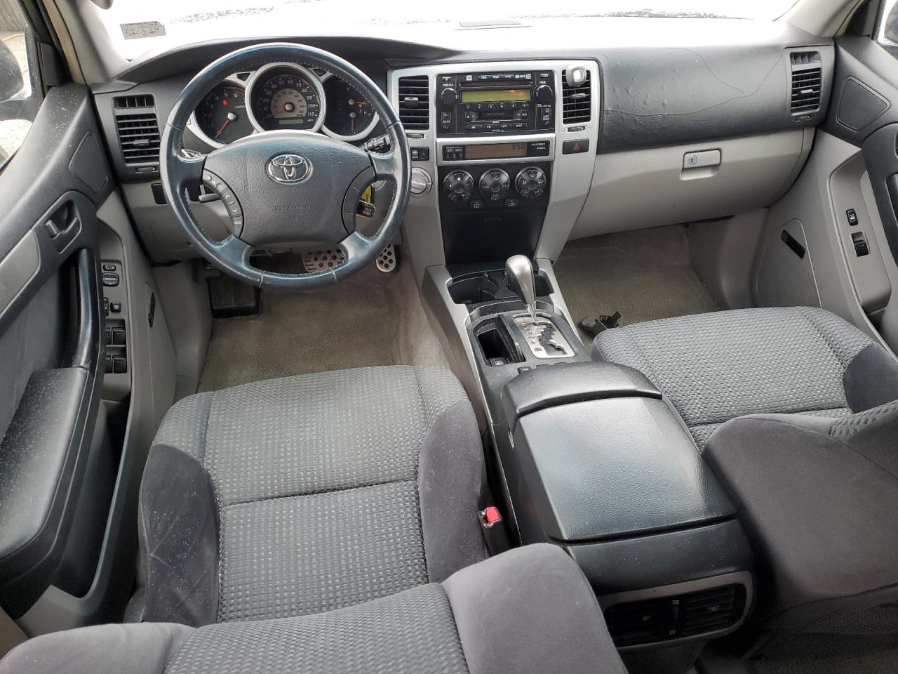 2005 Toyota 4Runner - Image 8
