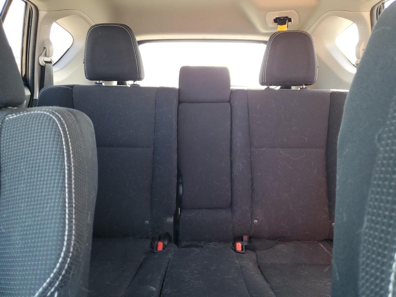 2016 Toyota RAV 4 - Image 10