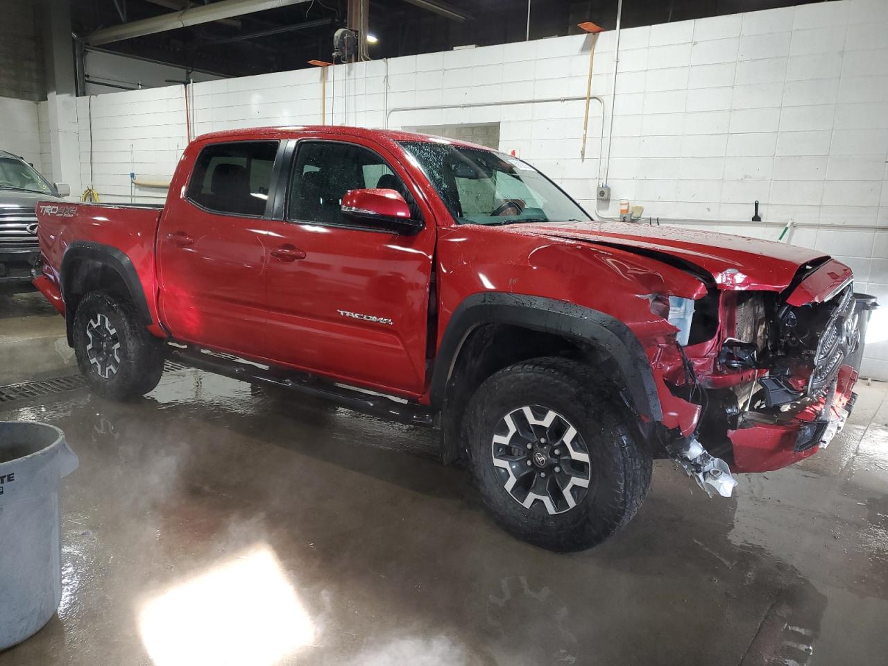 2016 Toyota Tacoma - Image 4