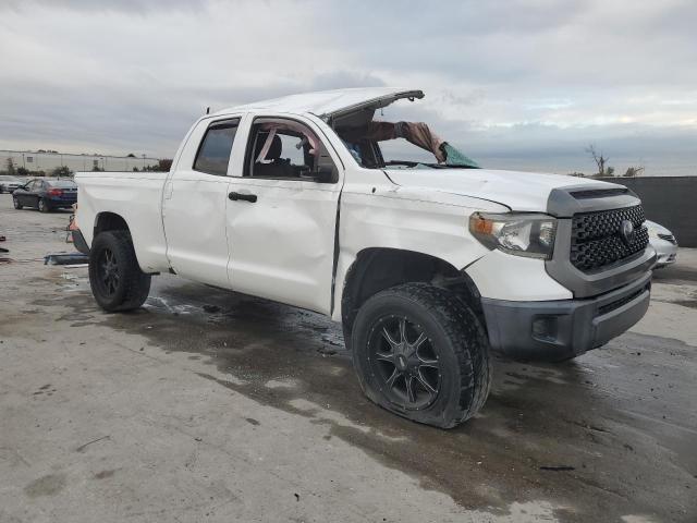  TOYOTA TUNDRA 2018 Білий