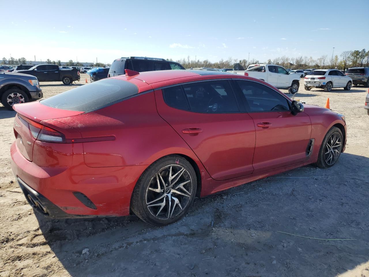 2023 Kia Stinger - Image 3