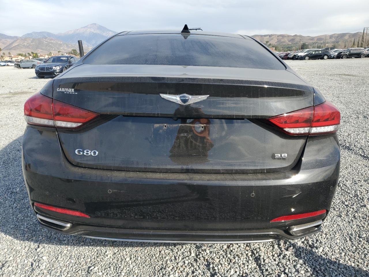 2018 Genesis G80 - Image 6