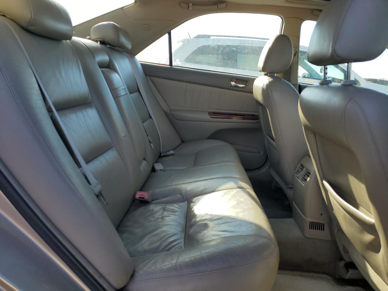 2002 Toyota Camry - Image 10